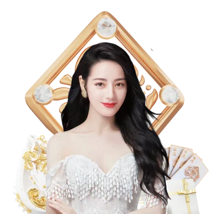 厄德高被利兹联球员放倒右肩疑似受伤，队医检查后仍能坚持比赛